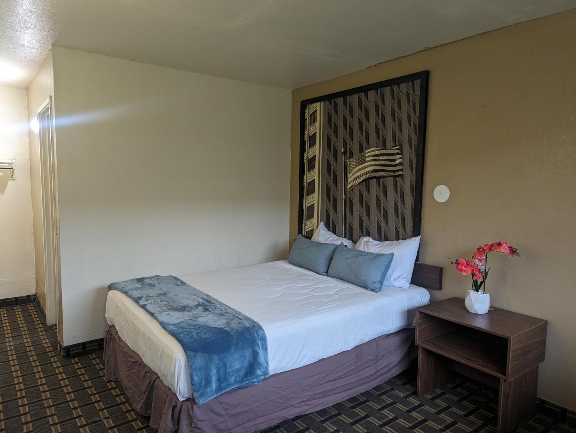 Southern Comfort Hotel タルサ エクステリア 写真