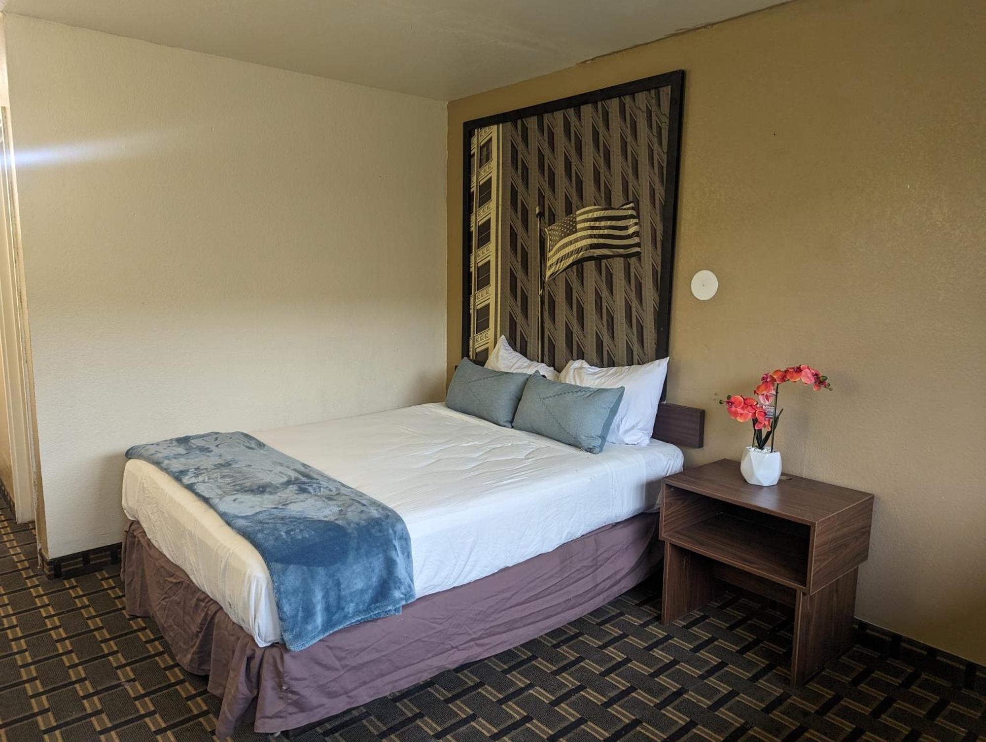 Southern Comfort Hotel タルサ エクステリア 写真
