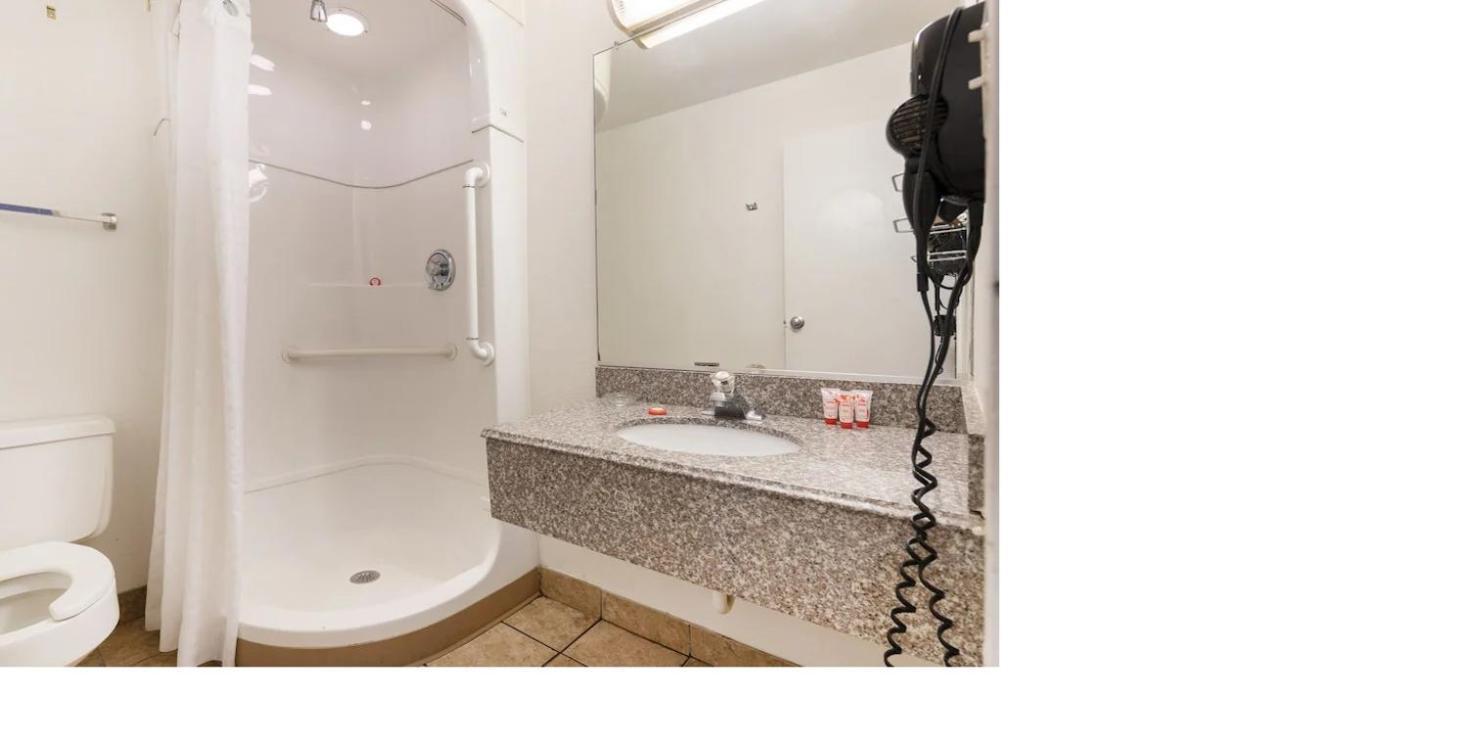 Southern Comfort Hotel タルサ エクステリア 写真